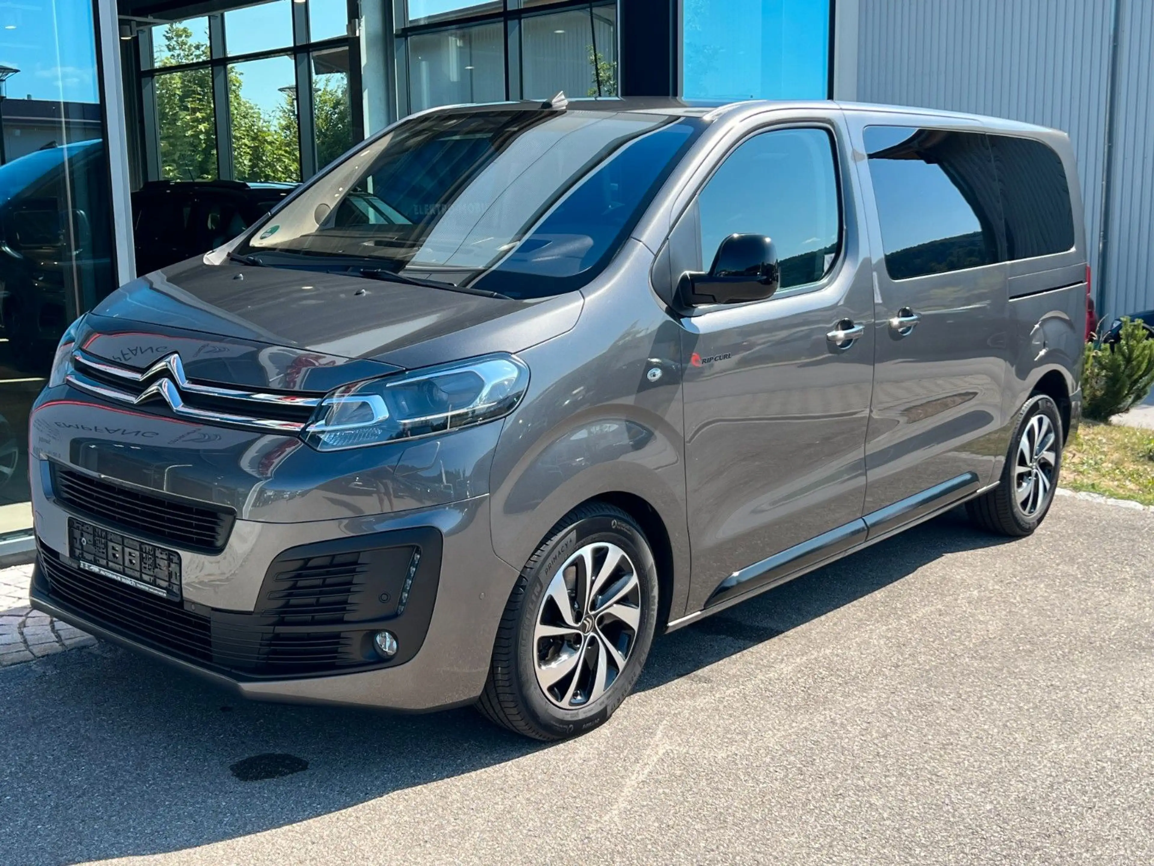 Citroen Spacetourer M BlueHDi 180 EAT 8 RipCurl