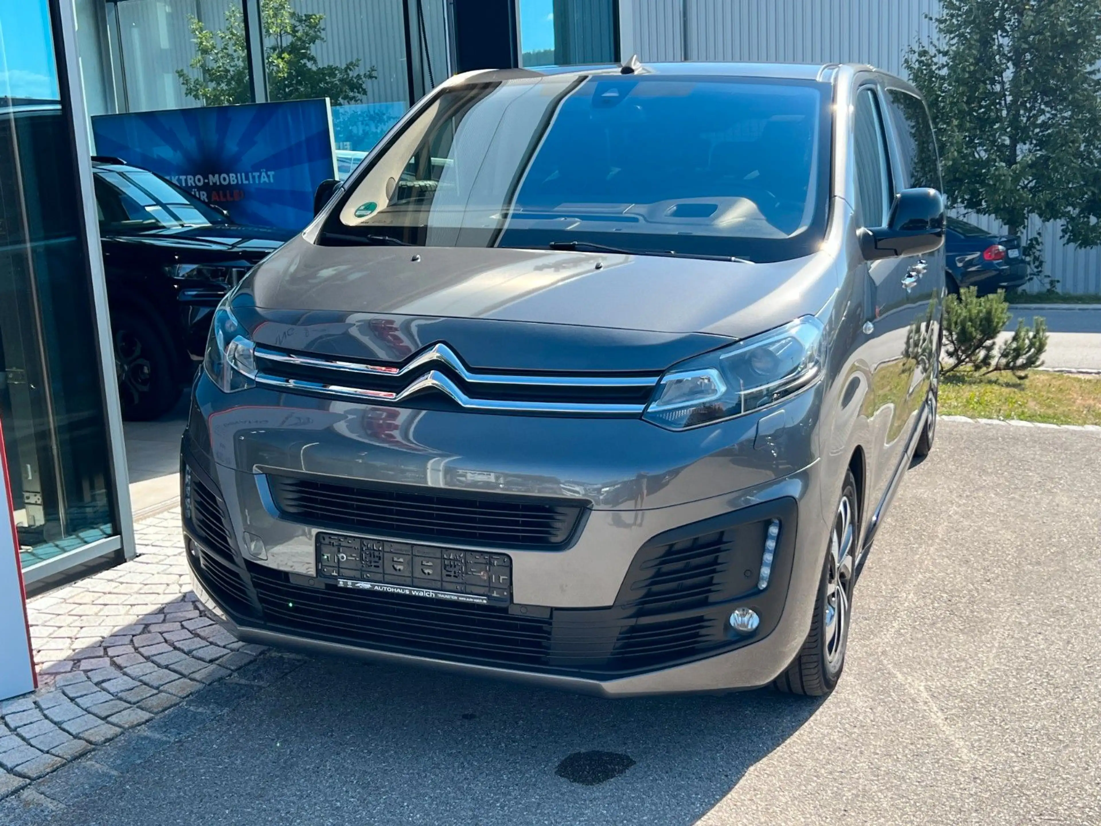 Citroen Spacetourer M BlueHDi 180 EAT 8 RipCurl — photo 2