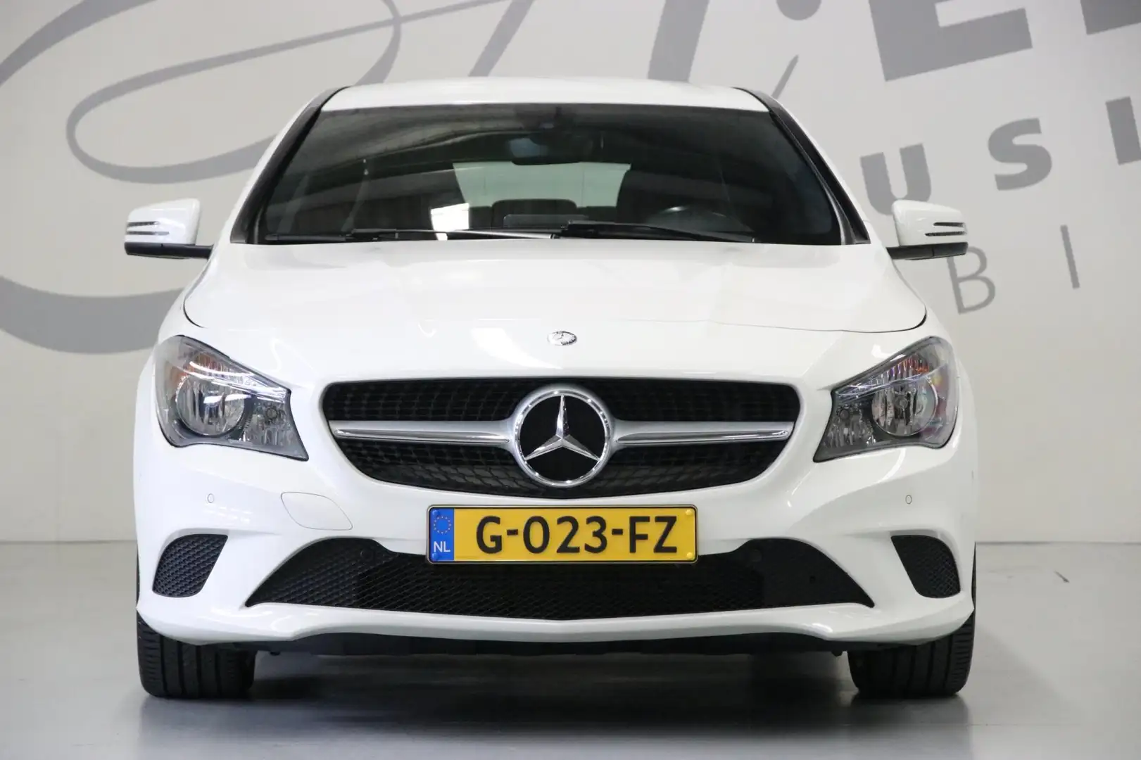 Mercedes-Benz CLA 180 Shooting Brake Sfeerverlichting/ Navigatie Wit - 2
