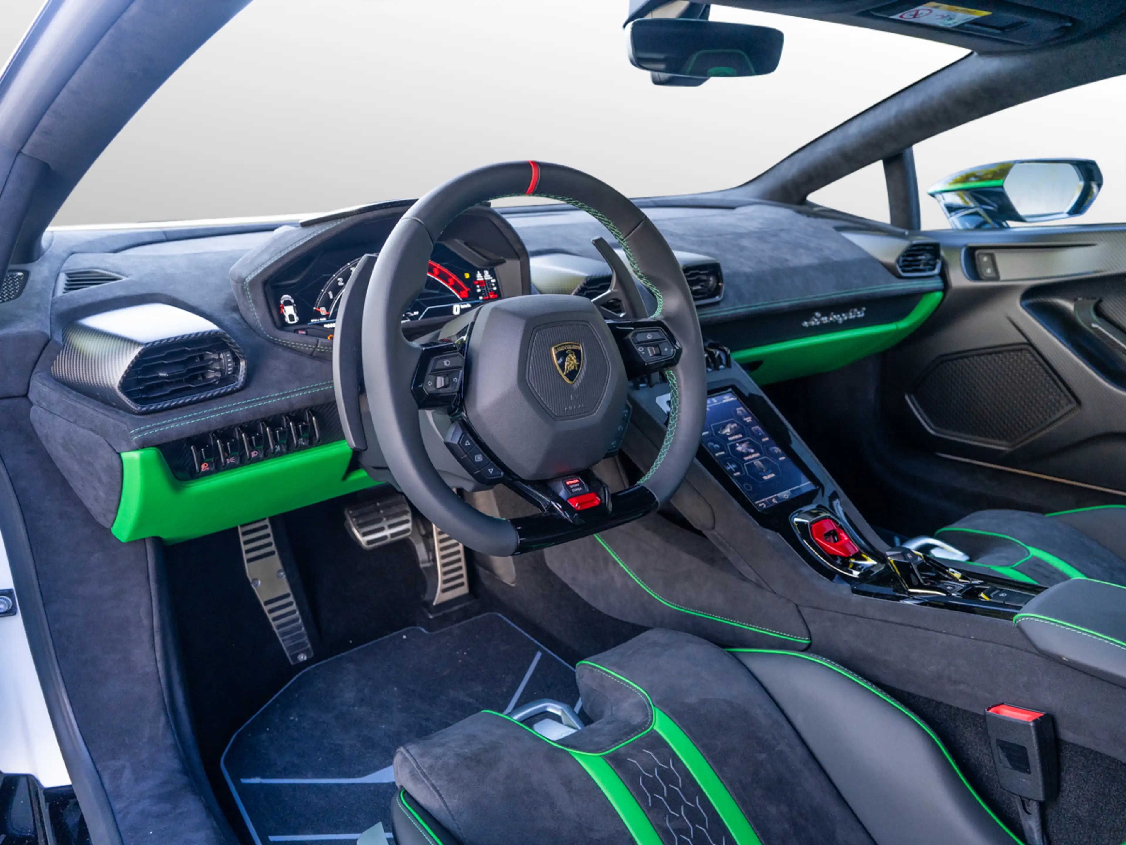 Lamborghini Huracán Tecnica 60th Sondermodell — photo 6