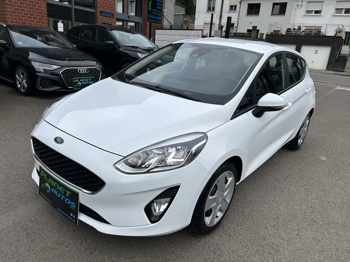 Ford Fiesta 1.1i Trend 5 PORTES AIRCO  GARANTIE 12 MOIS Blanc - 1