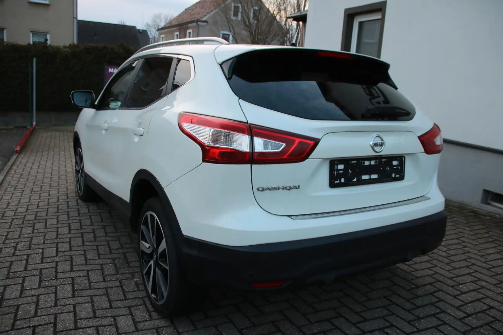 Nissan Qashqai Tekna Blanc - 2