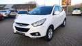 Hyundai iX35 2WD NAVI+Klima+PDC+BT+FSE+MFL+ALU+TÜV-2027 Blanc - thumbnail 1