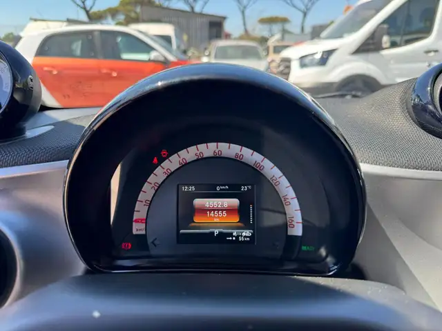 Smart Fortwo view 8