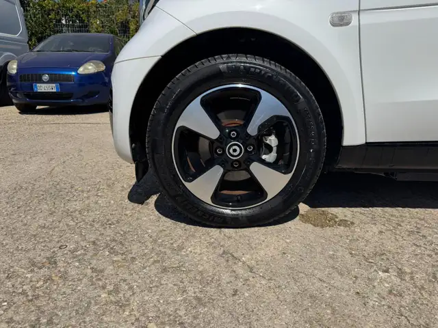 Smart Fortwo view 13