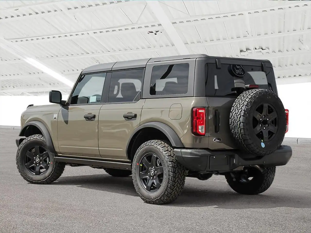 Ford Bronco снимка Ford Bronco