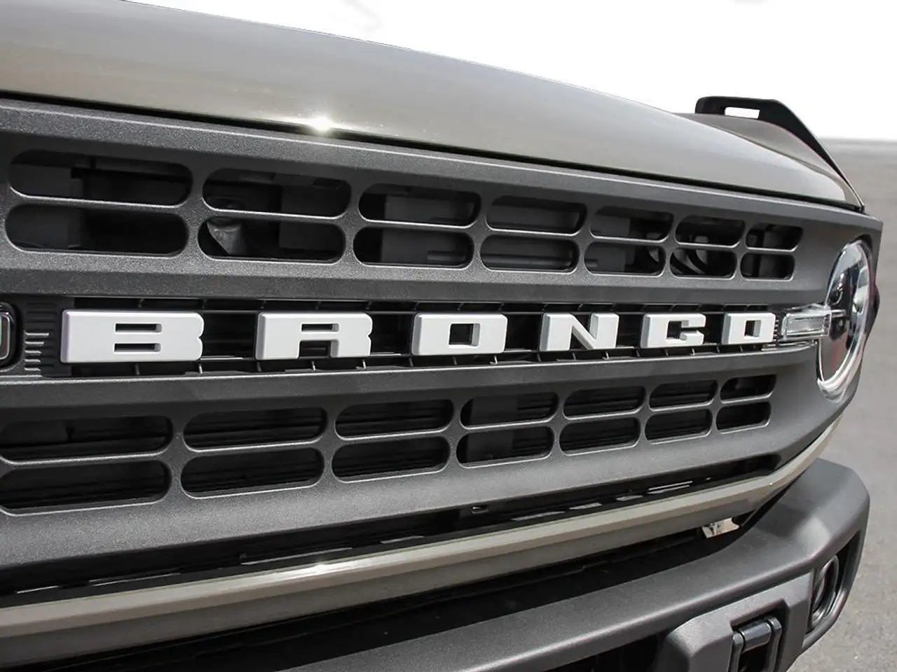 Ford Bronco снимка Ford Bronco
