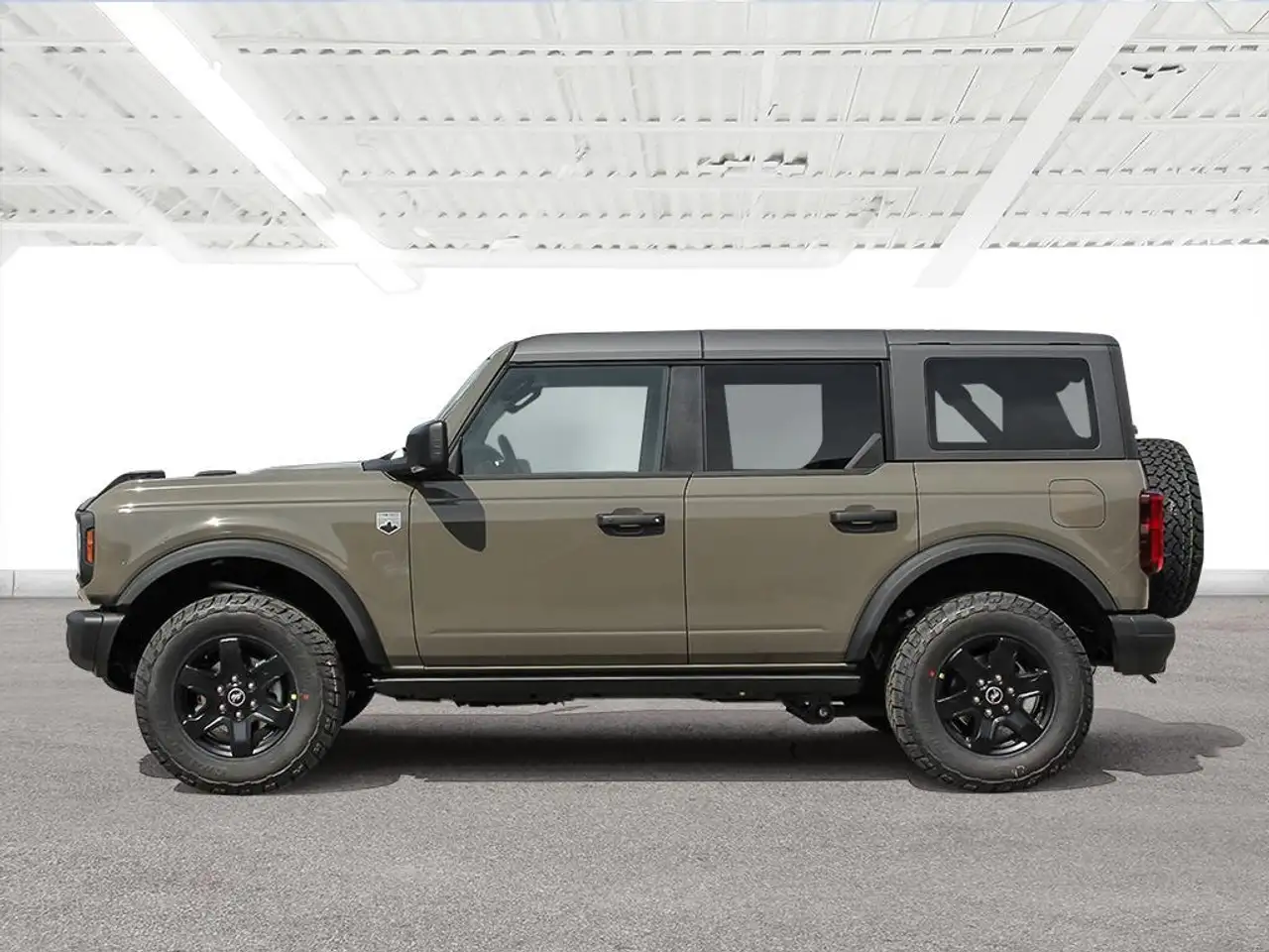 Ford Bronco снимка Ford Bronco