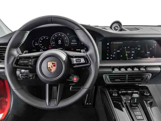 Porsche 911 view 13