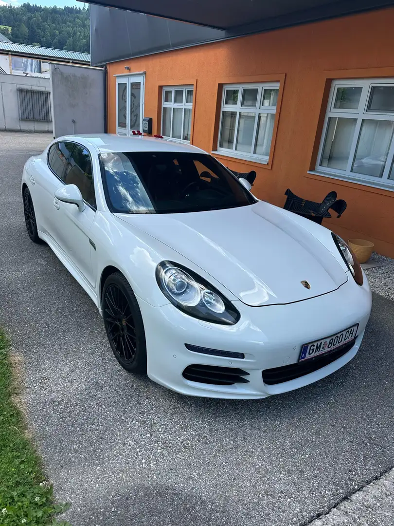 Porsche Panamera 3,0 Diesel Aut. White - 1
