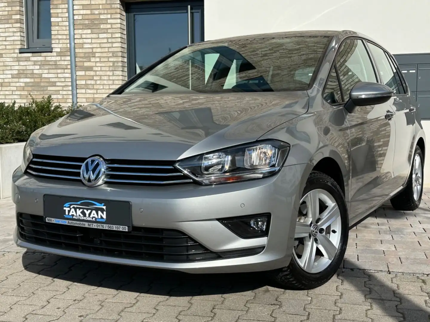 Volkswagen Golf Sportsvan VII Comfortline BMT*Autom.*29 tkm Silber - 2