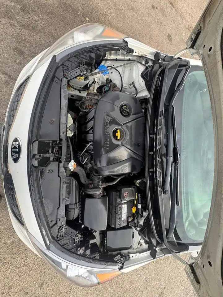Kia Forte снимка Kia Forte