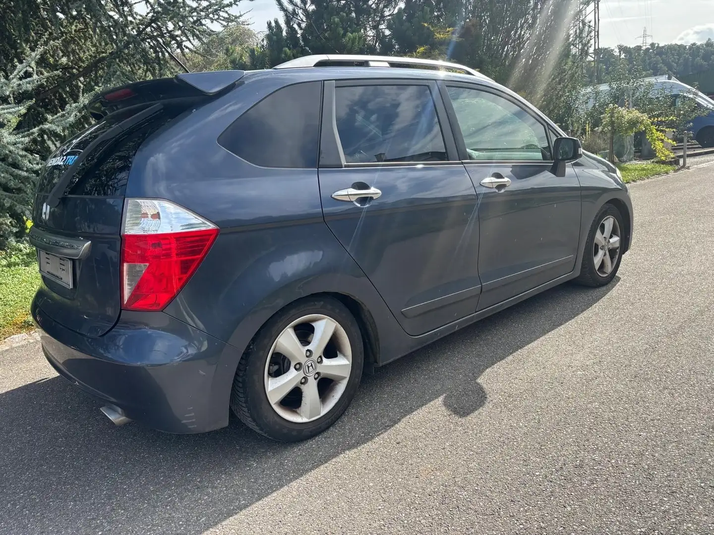 Honda FR-V 1.7 Comfort - 2