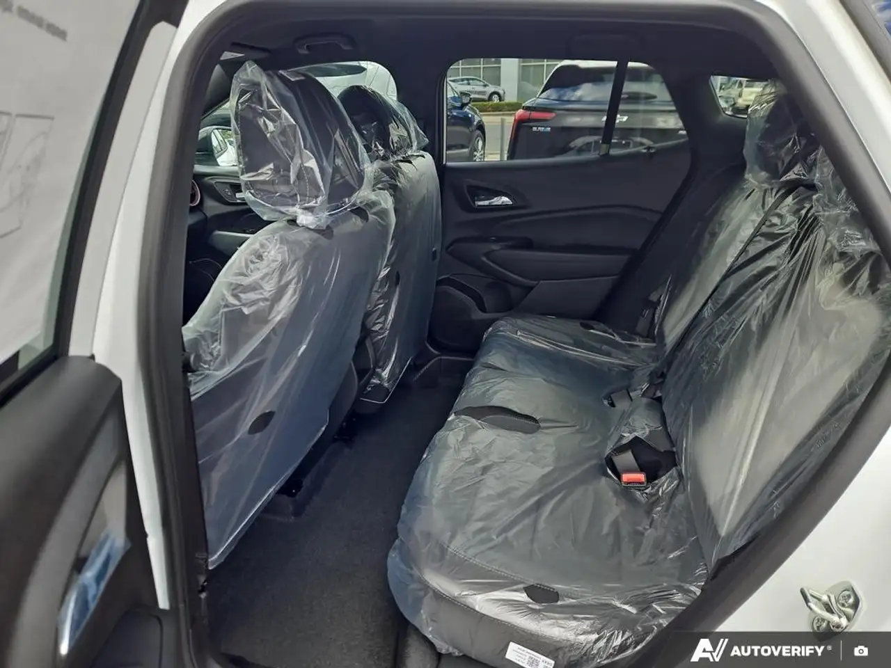 Chevrolet Trax снимка Chevrolet Trax