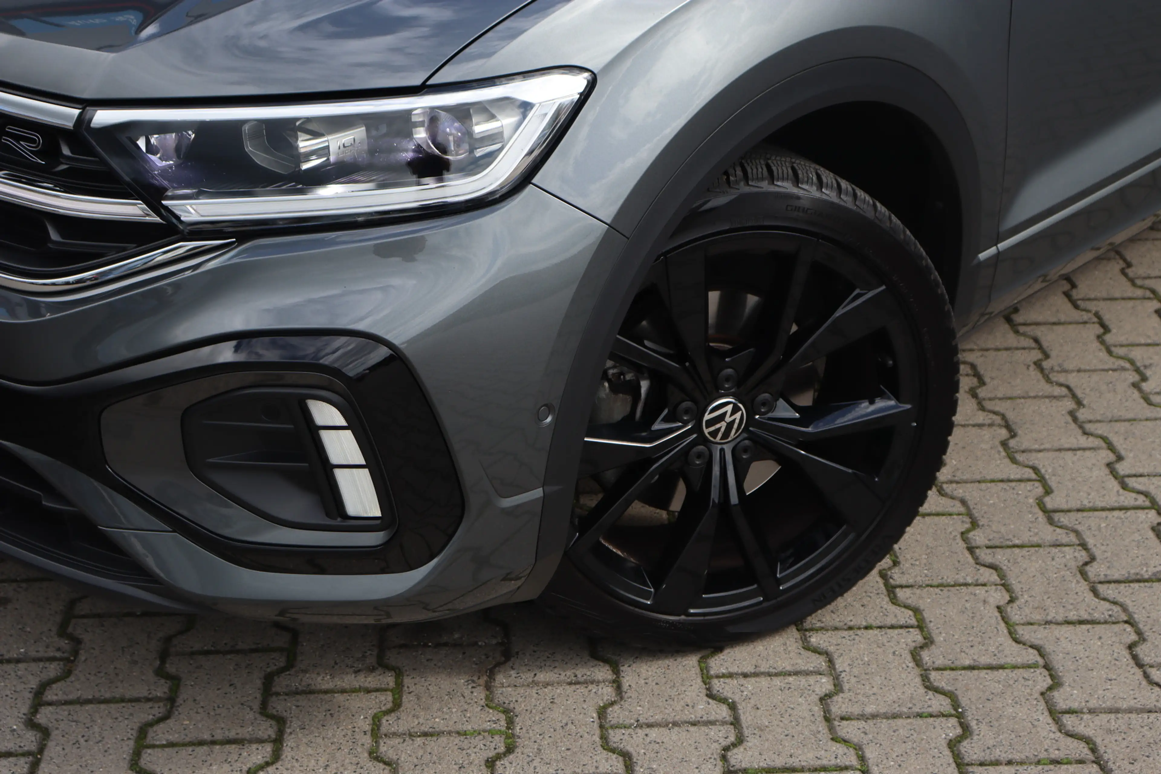 Volkswagen T-Roc 1.5 TSI R-Line | ACC | Camera | Keyless | — photo 7
