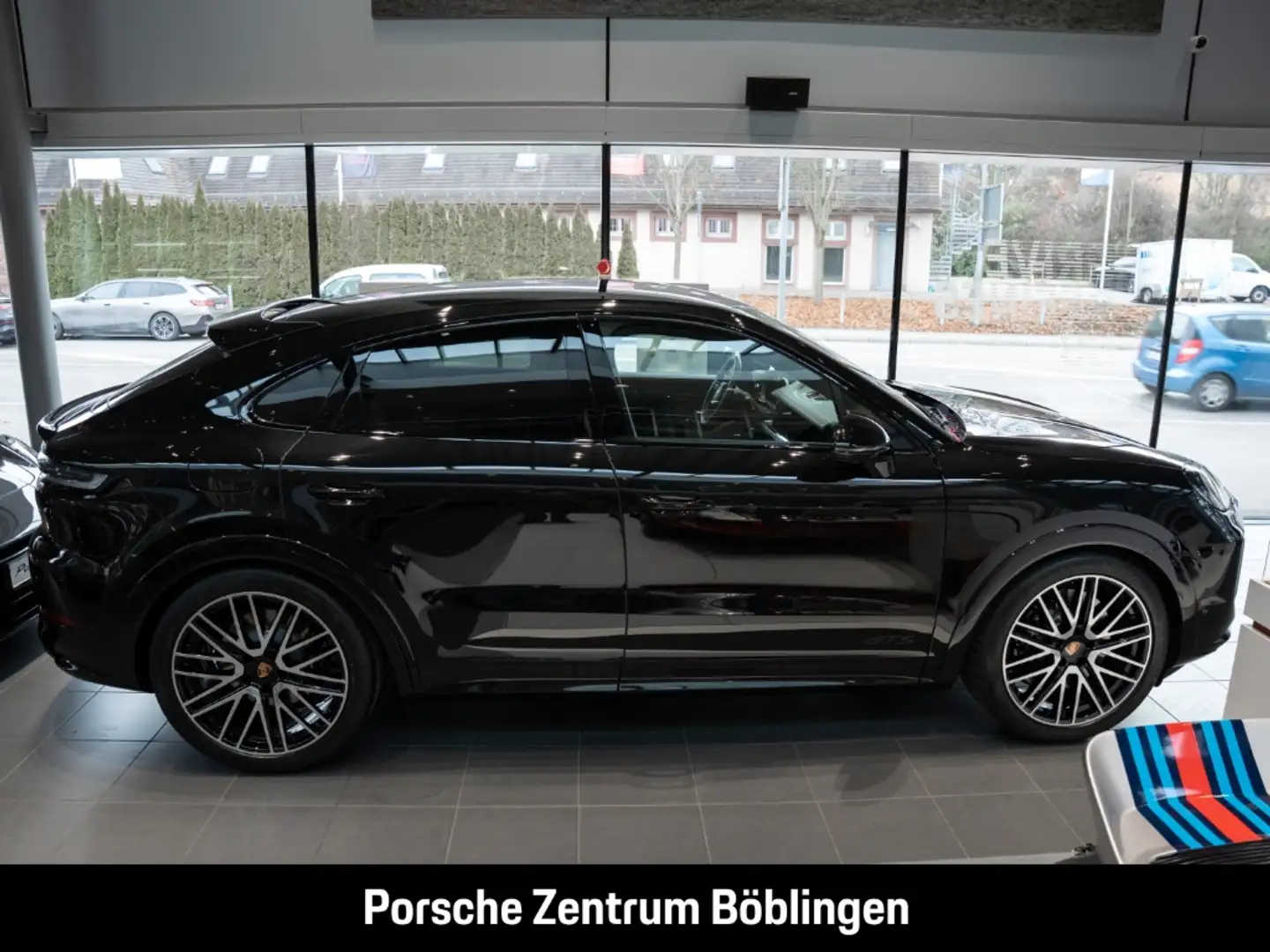 Porsche Cayenne GTS Coupe Burmester Clubleder HA-Lenkung Schwarz - 2