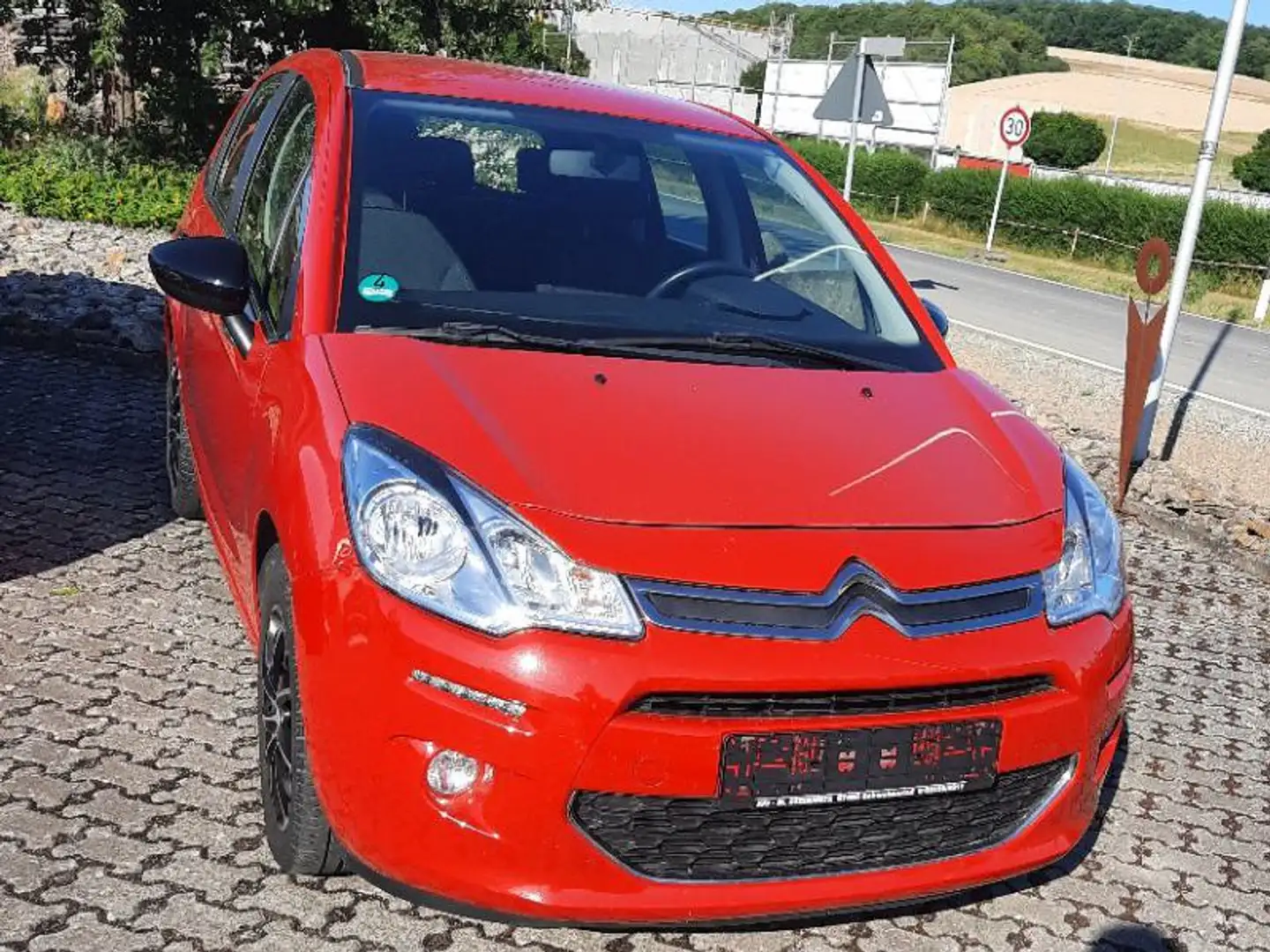 Citroen C3 Selection 4 TÜRIG Rot - 2