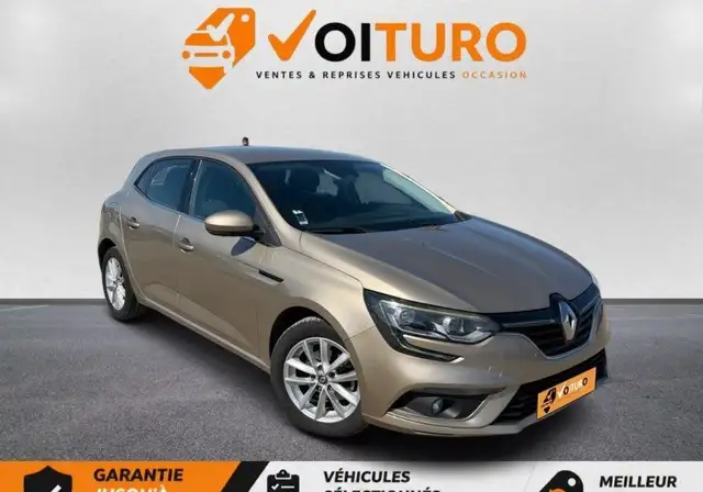 Renault Megane view 2