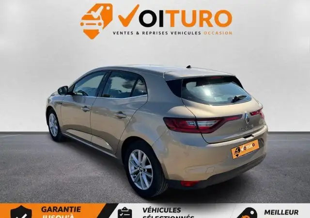 Renault Megane view 3