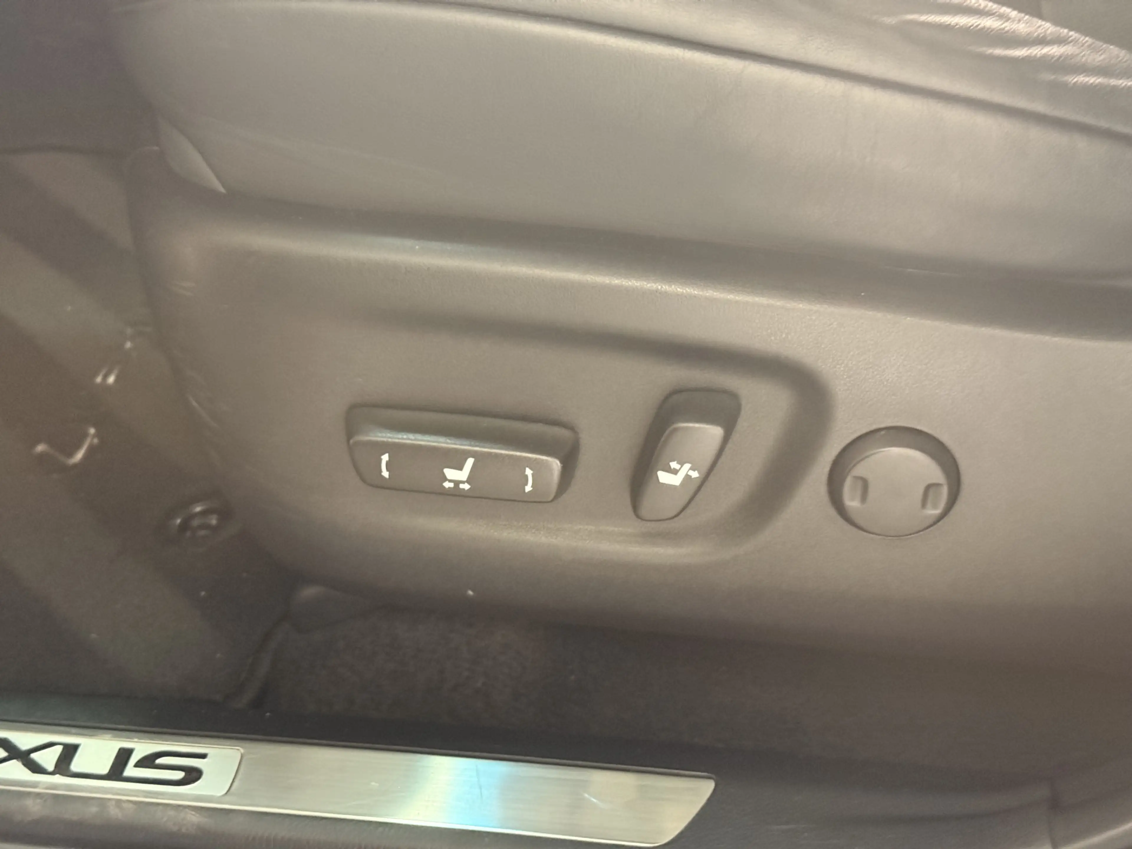 Lexus NX 300h AWD F Sport Line | Panoramadak | Mark Levinson | E — photo 10