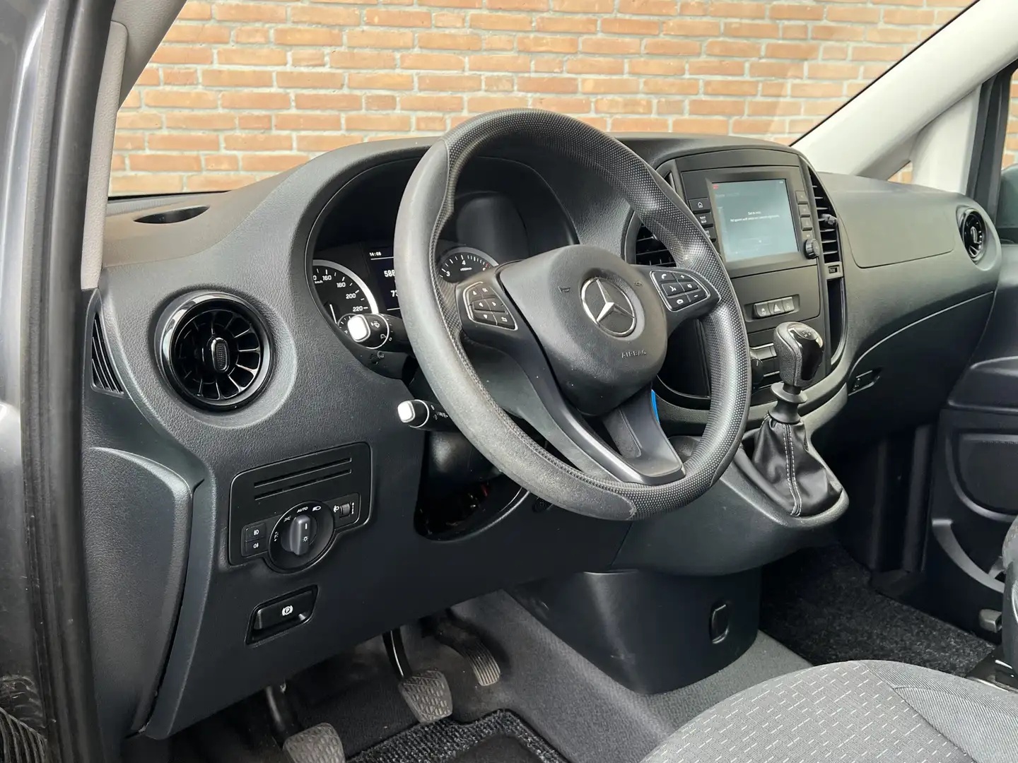 Mercedes-Benz Vito 116CDI 164PK Lang / Carplay / Navigatie / Cruiseco Gris - 2