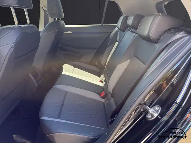 Volkswagen Golf view 15