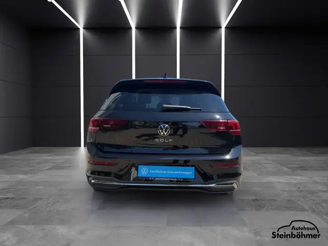 Volkswagen Golf view 5
