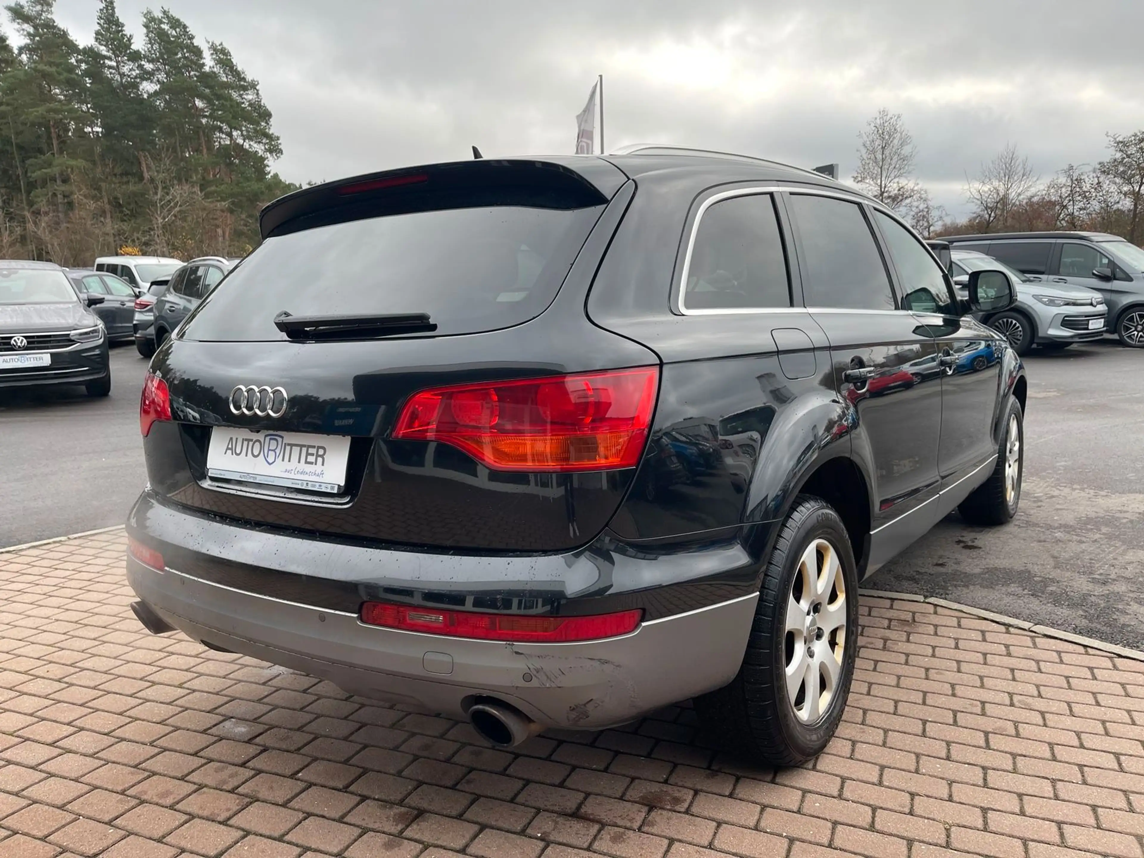Audi Q7 4.2 FSI Bose+SHZ+Xenon+AHK+Standhzg+Leder — photo 4