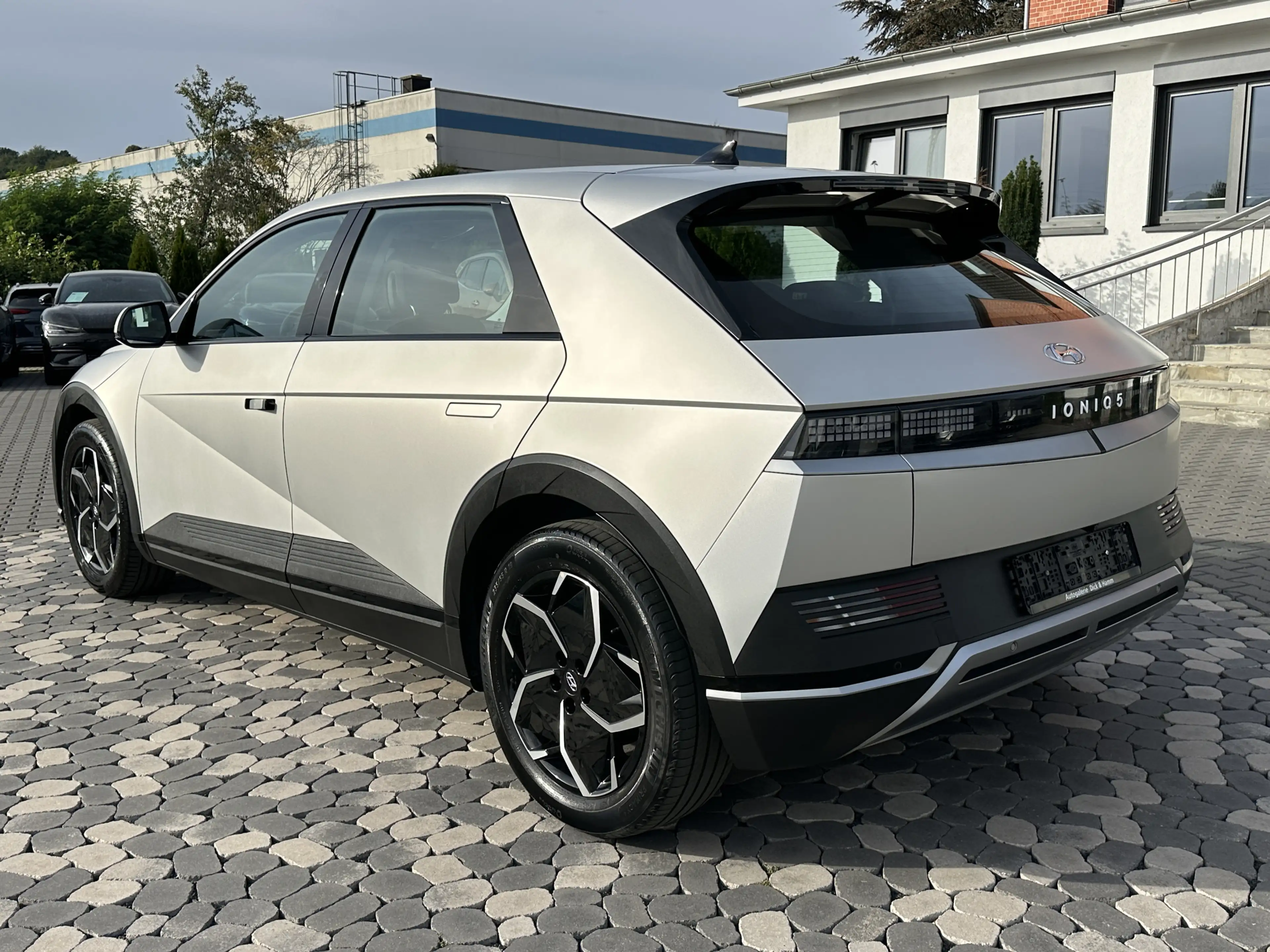 Hyundai IONIQ 5 Dynamiq LED ACC NAV CAM WÄMPU SOH-96,9% — photo 6
