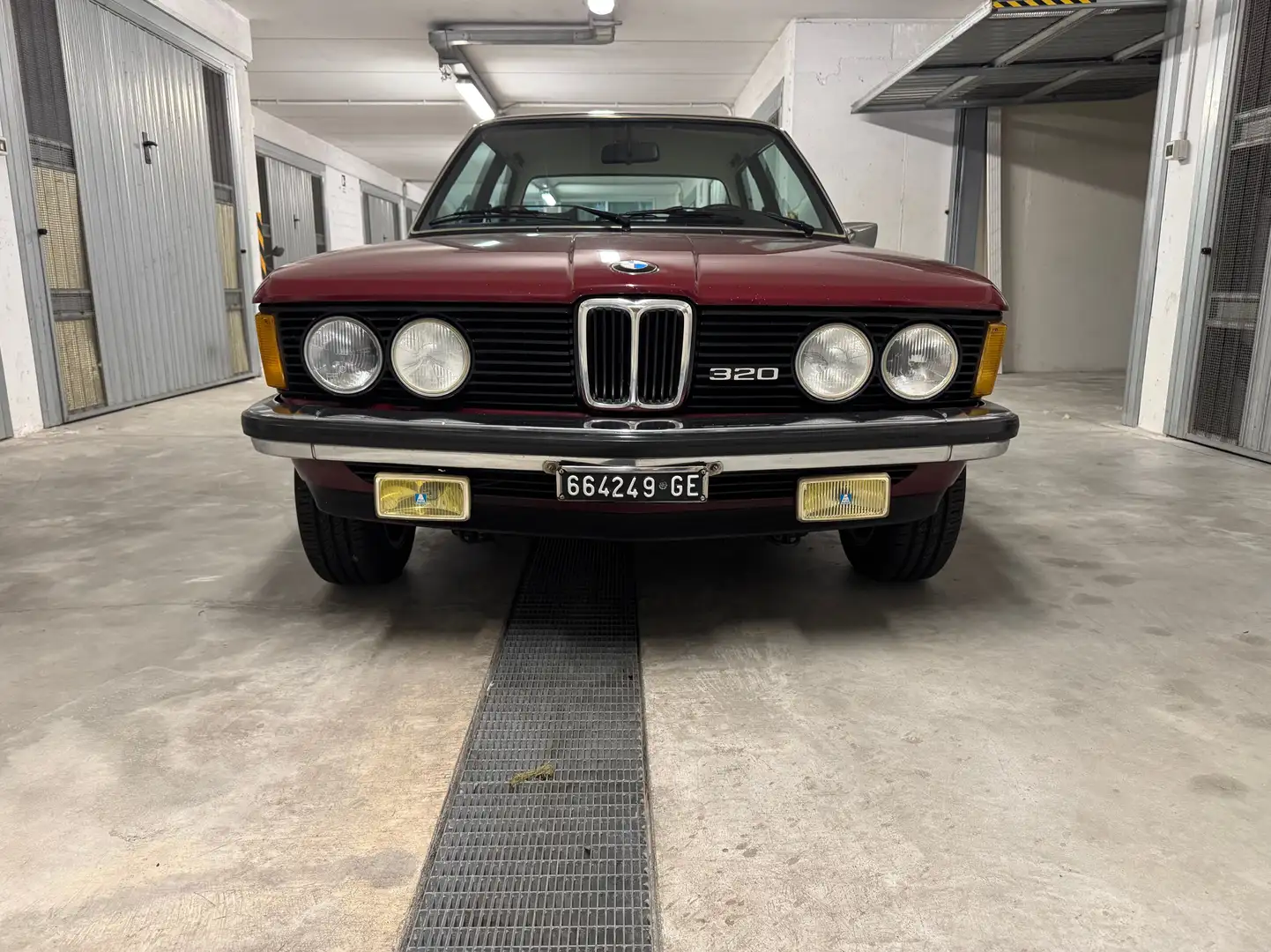 BMW 320 320 2p Rood - 1