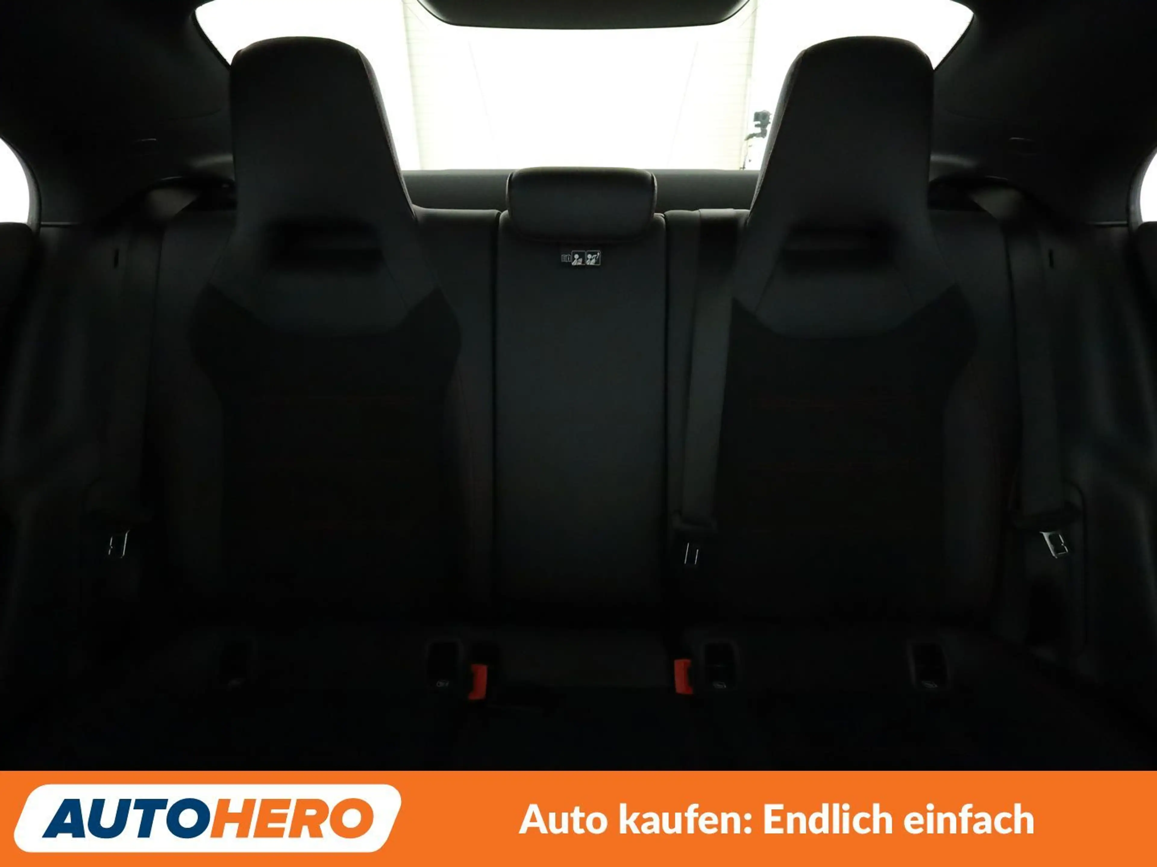 Mercedes-Benz CLA 35 AMG AMG 4Matic Aut.*LED*NAVI*TEMPO*CAM*PDC*SHZ*KLIMA* — photo 15