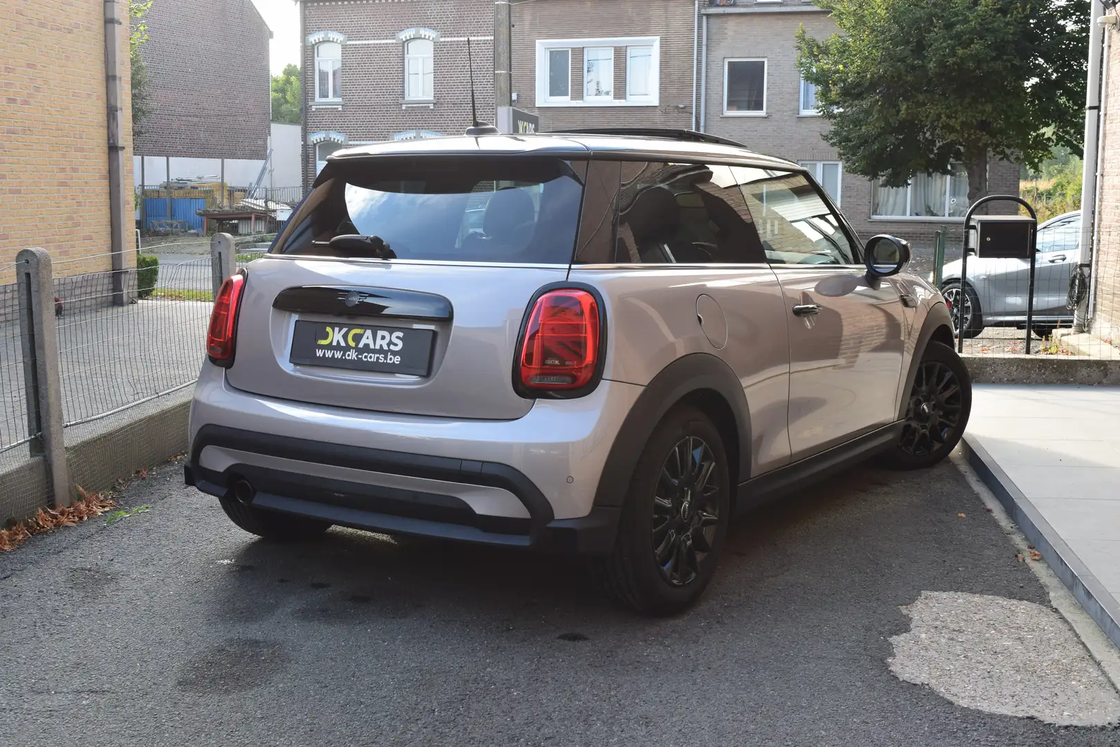MINI Cooper 1.5iA NAVI / LED /CR.CONTR/ AUTOMAAT /PANO OPENDAK Gris - 2