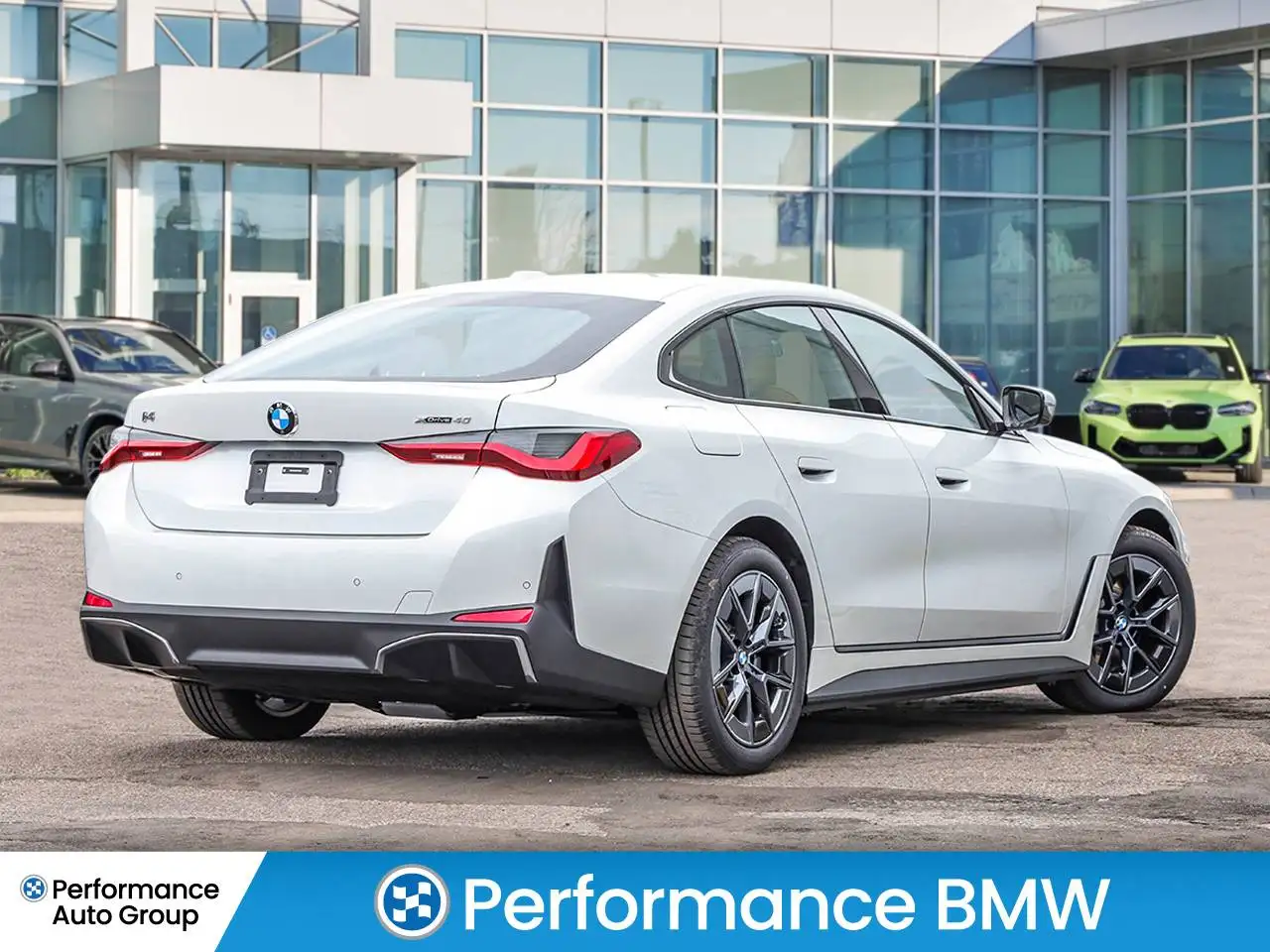 BMW i4 снимка BMW i4