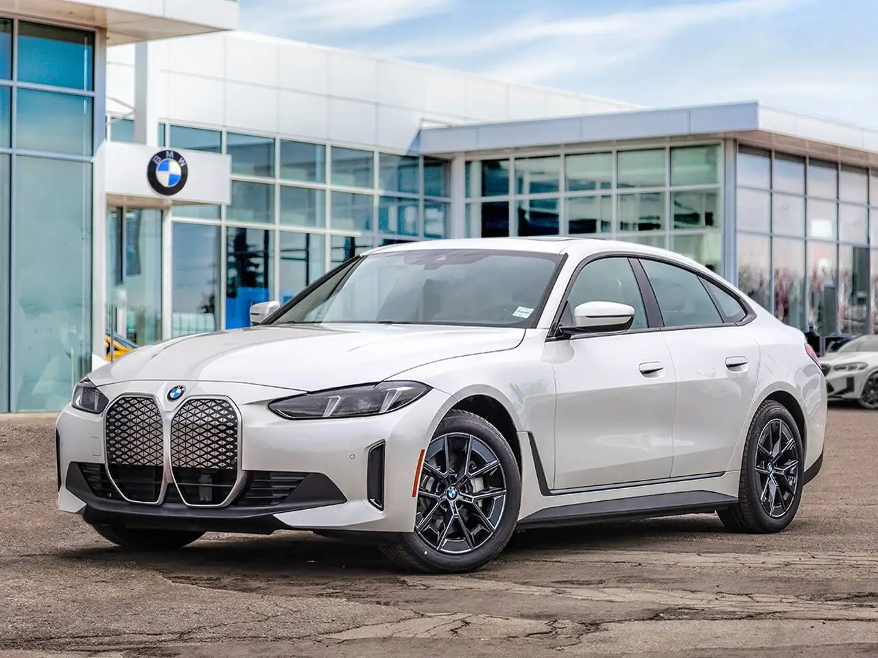 BMW i4 снимка BMW i4