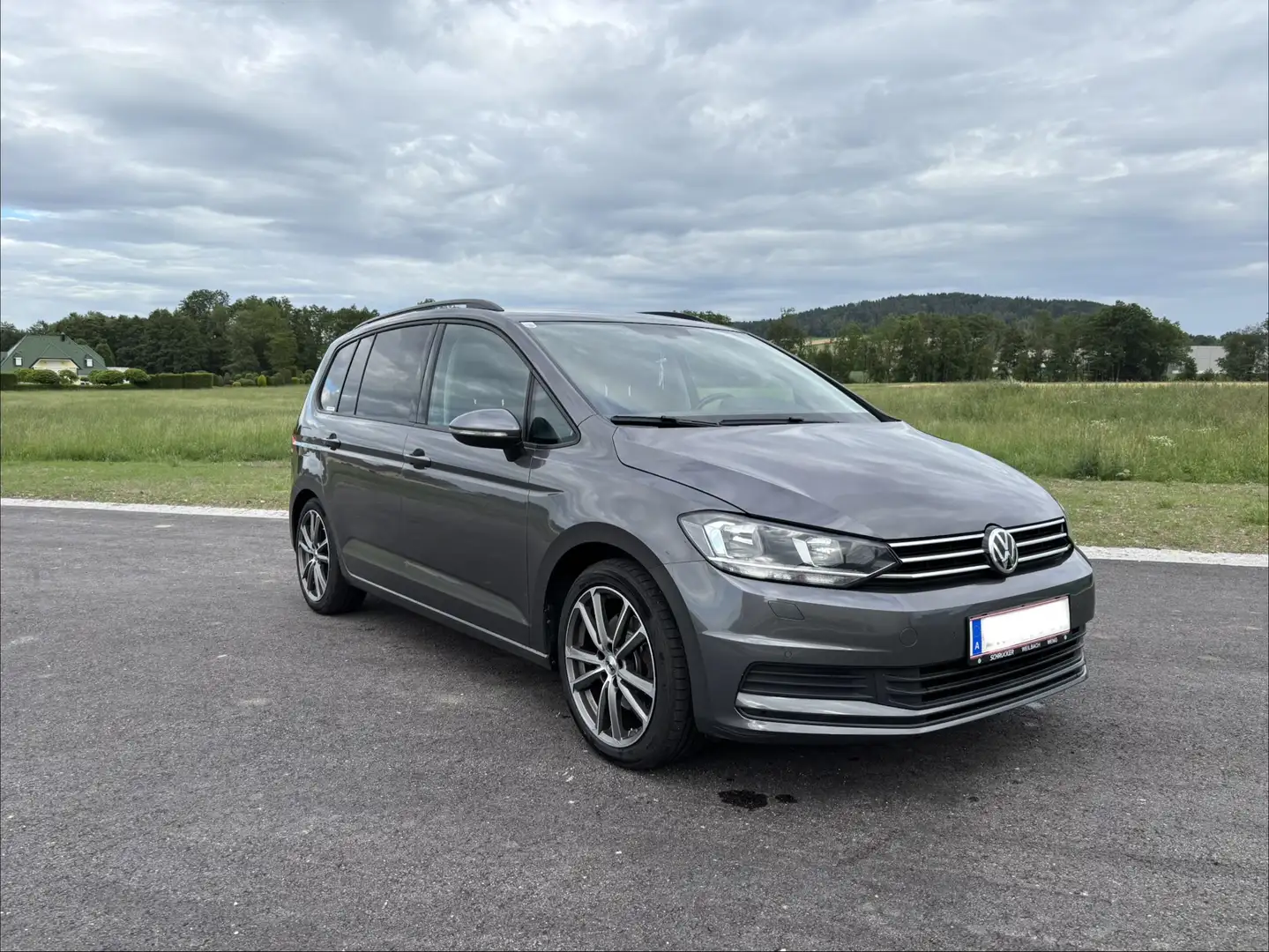 Volkswagen Touran 1,6 SCR TDI - 2