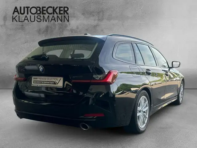 BMW 3 Series view 2