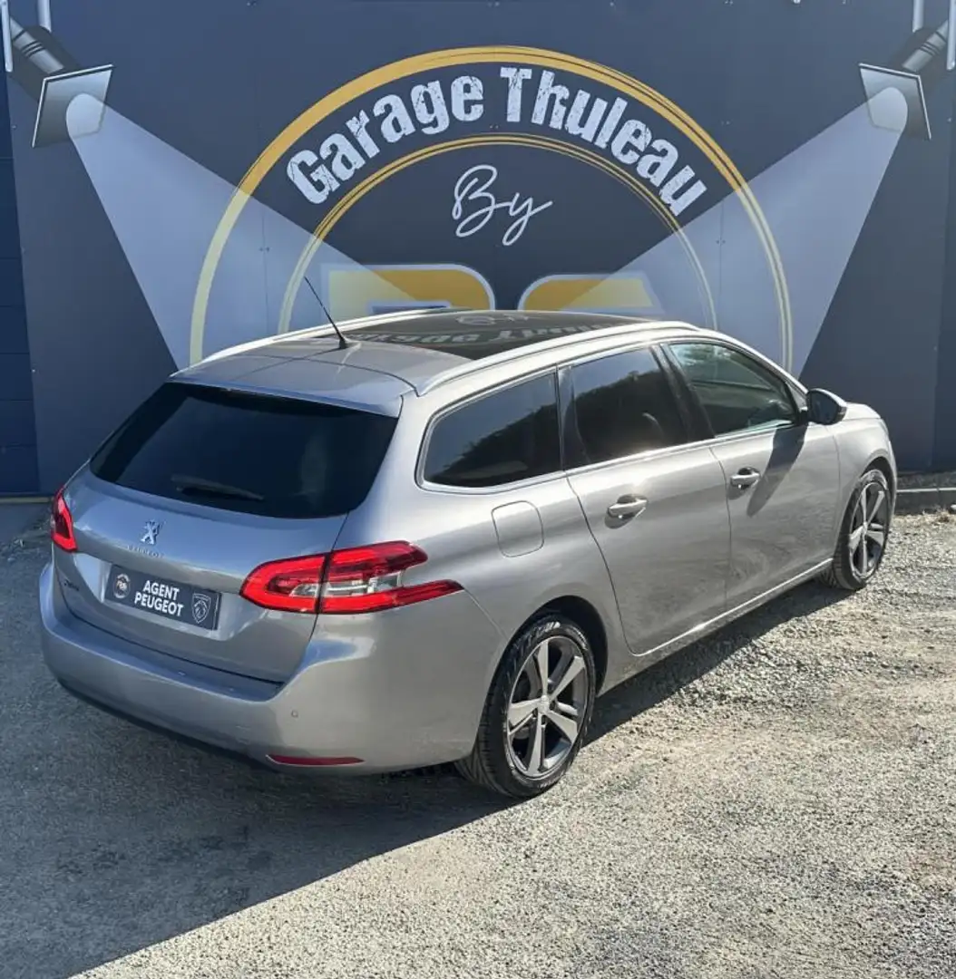 Peugeot II BlueHDi 130 S&amp;S Allure Business - 2