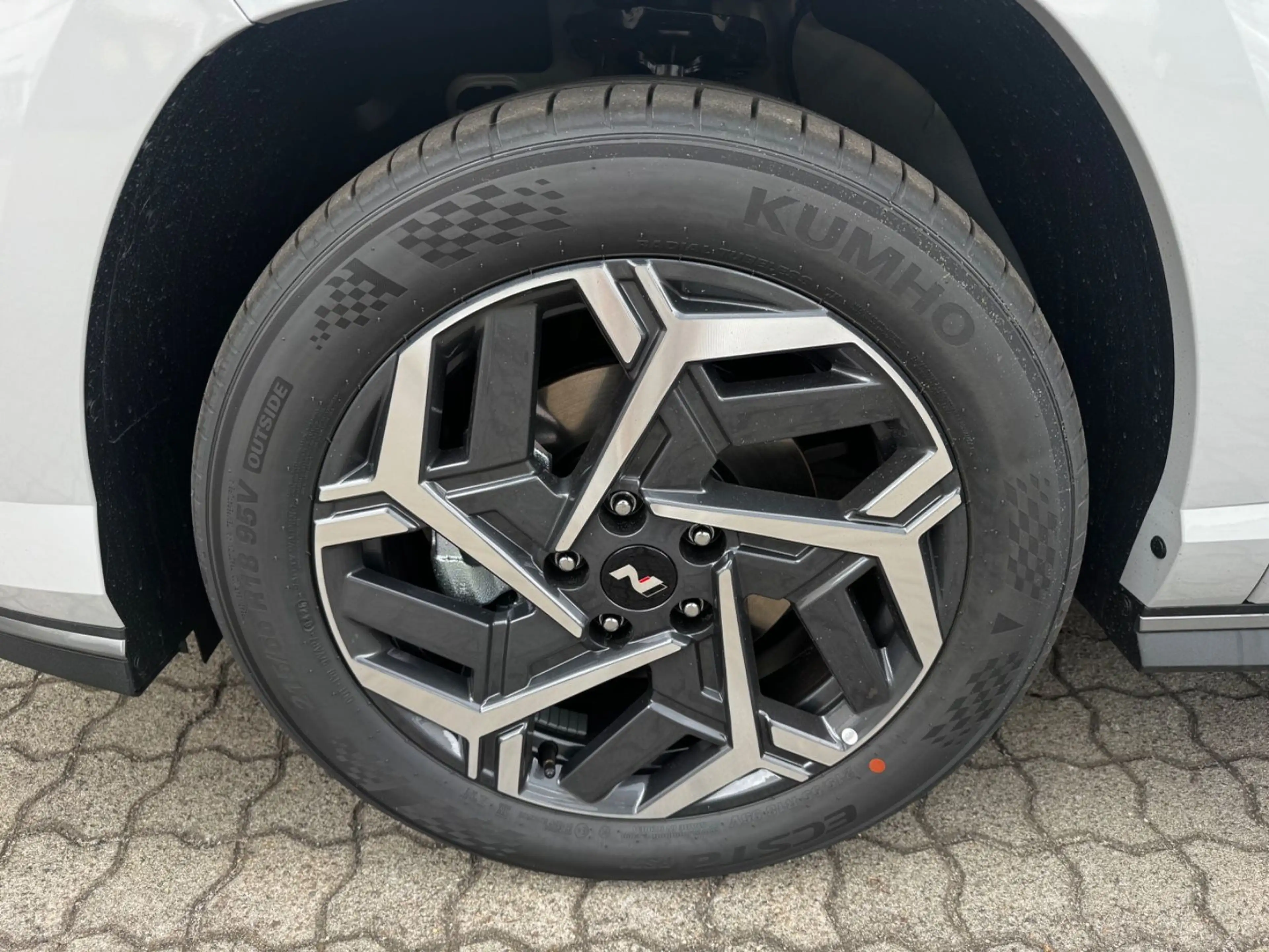 Hyundai KONA N Line 2WD — photo 11