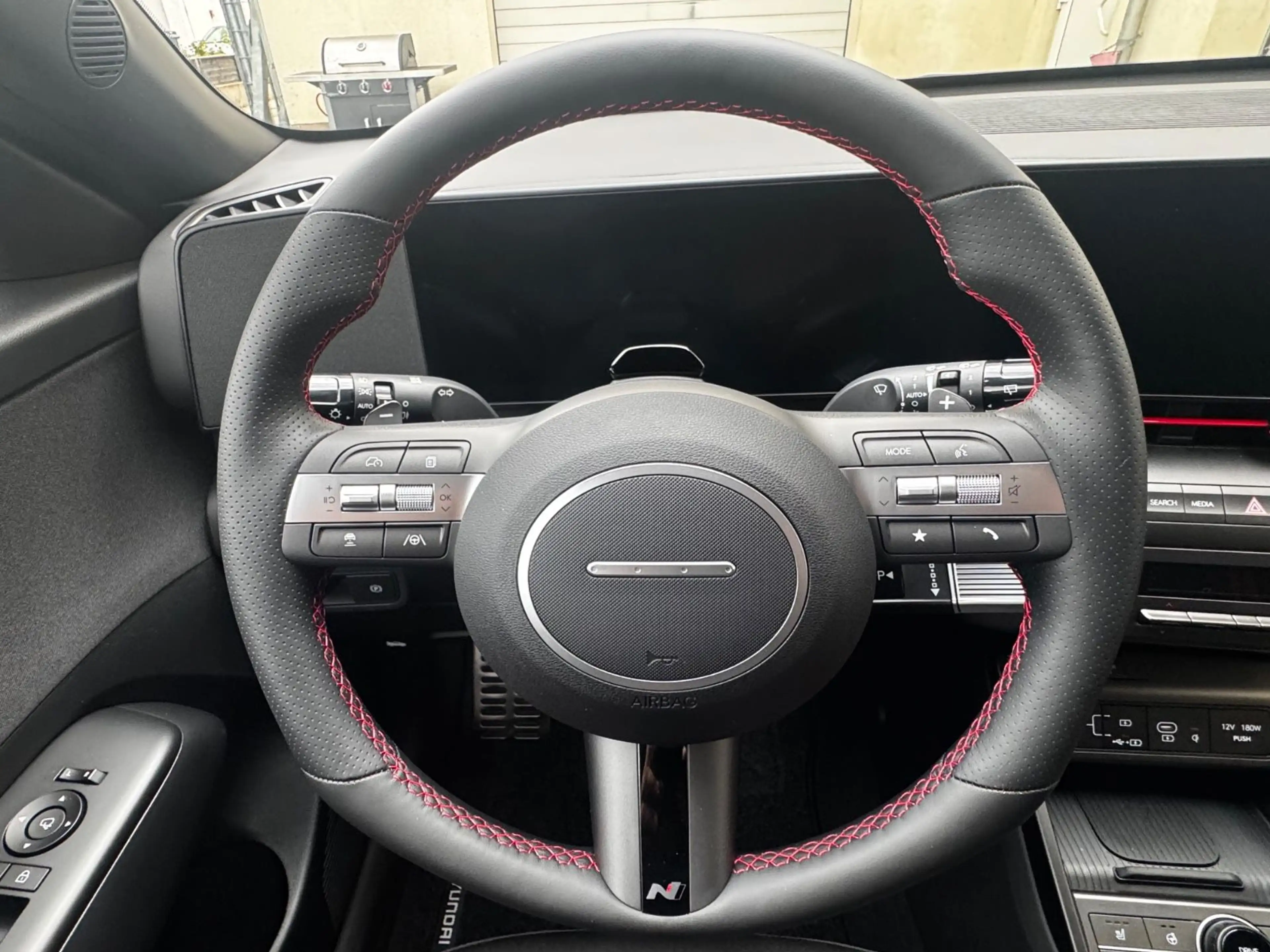 Hyundai KONA N Line 2WD — photo 23