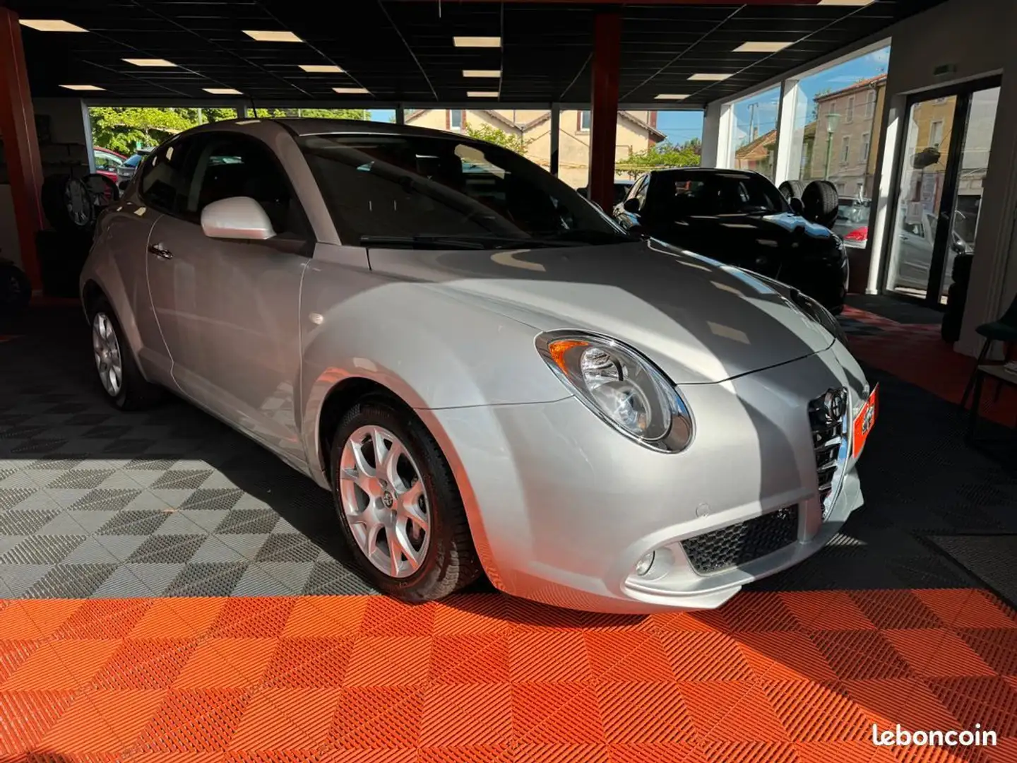 Alfa Romeo MiTo 1.4 MULTI AIR 16V BVA 140 cv Garantie 12 mois - 1