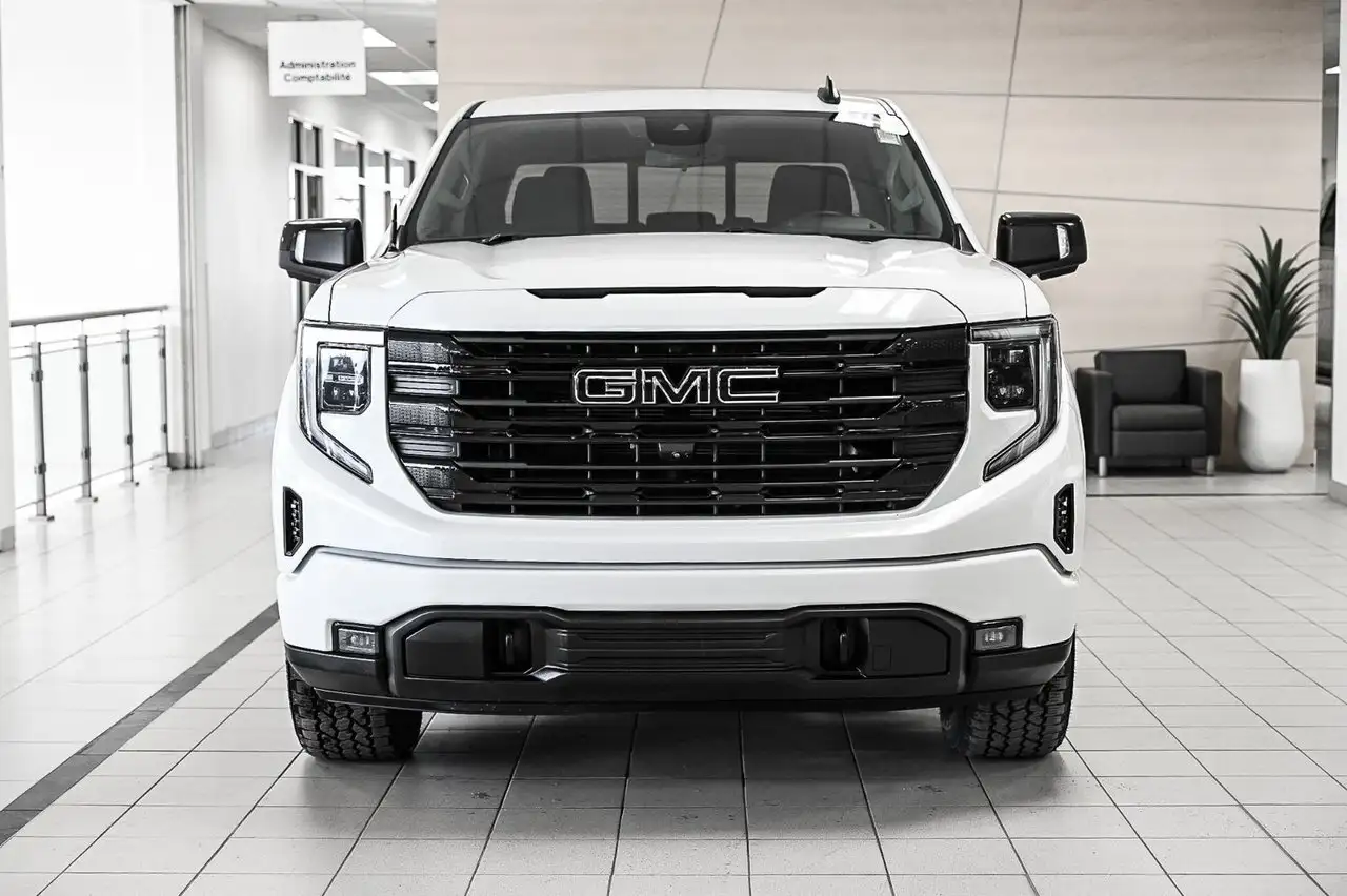 GMC Sierra 1500 снимка GMC Sierra 1500