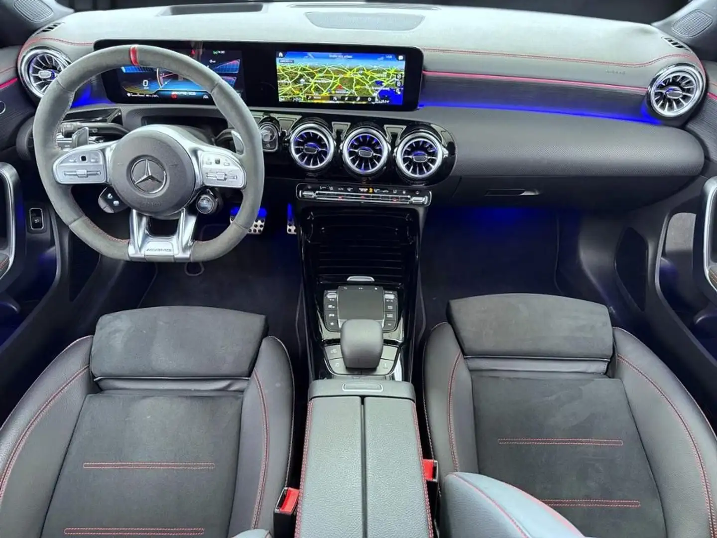 Mercedes-Benz AMG CLA 35 4M SB , Night, Pano, DISTR., Standhz Noir - 2