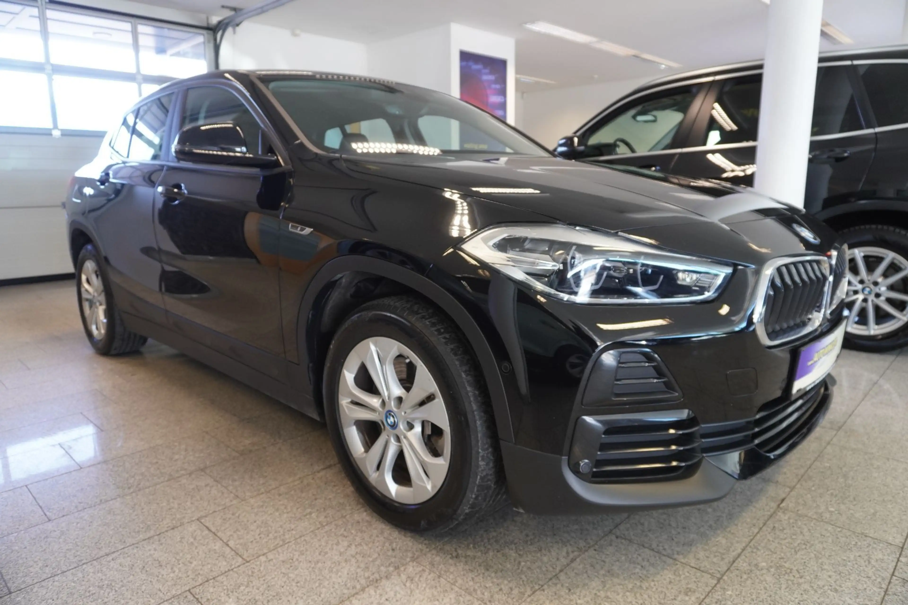 BMW X2 xDrive25e PHEV Aut. ./LED/Navi — photo 3