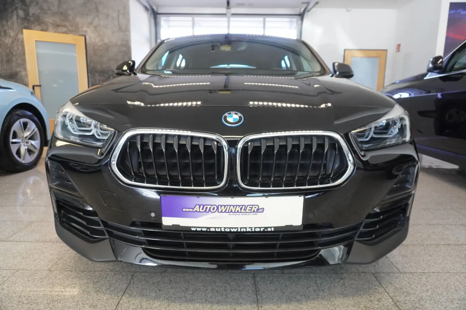 BMW X2 xDrive25e PHEV Aut. ./LED/Navi Schwarz - 2