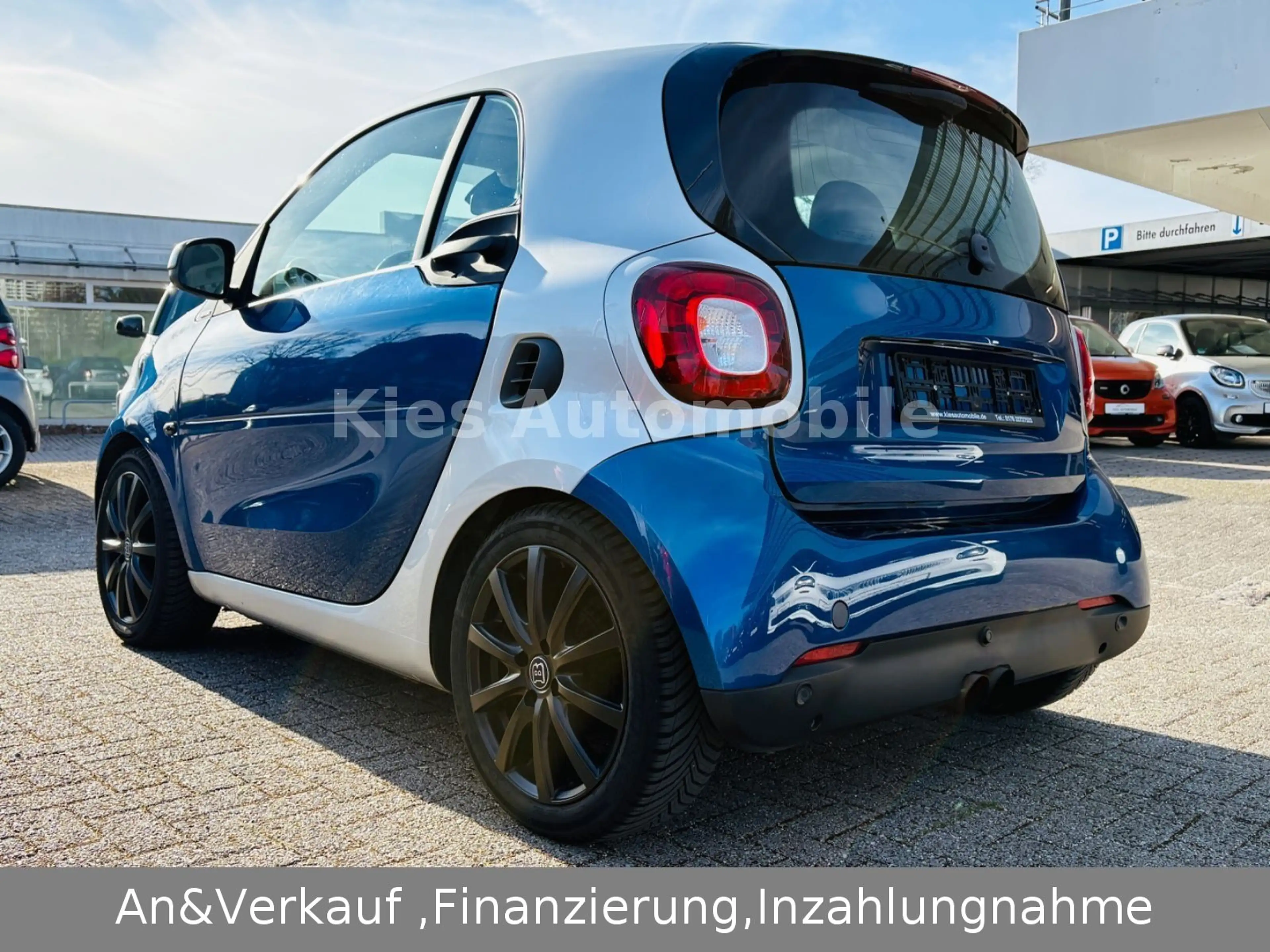 smart forTwo Passion 90Ps AUTOM/PANO/SITZH/NAVI/SPORT — photo 4