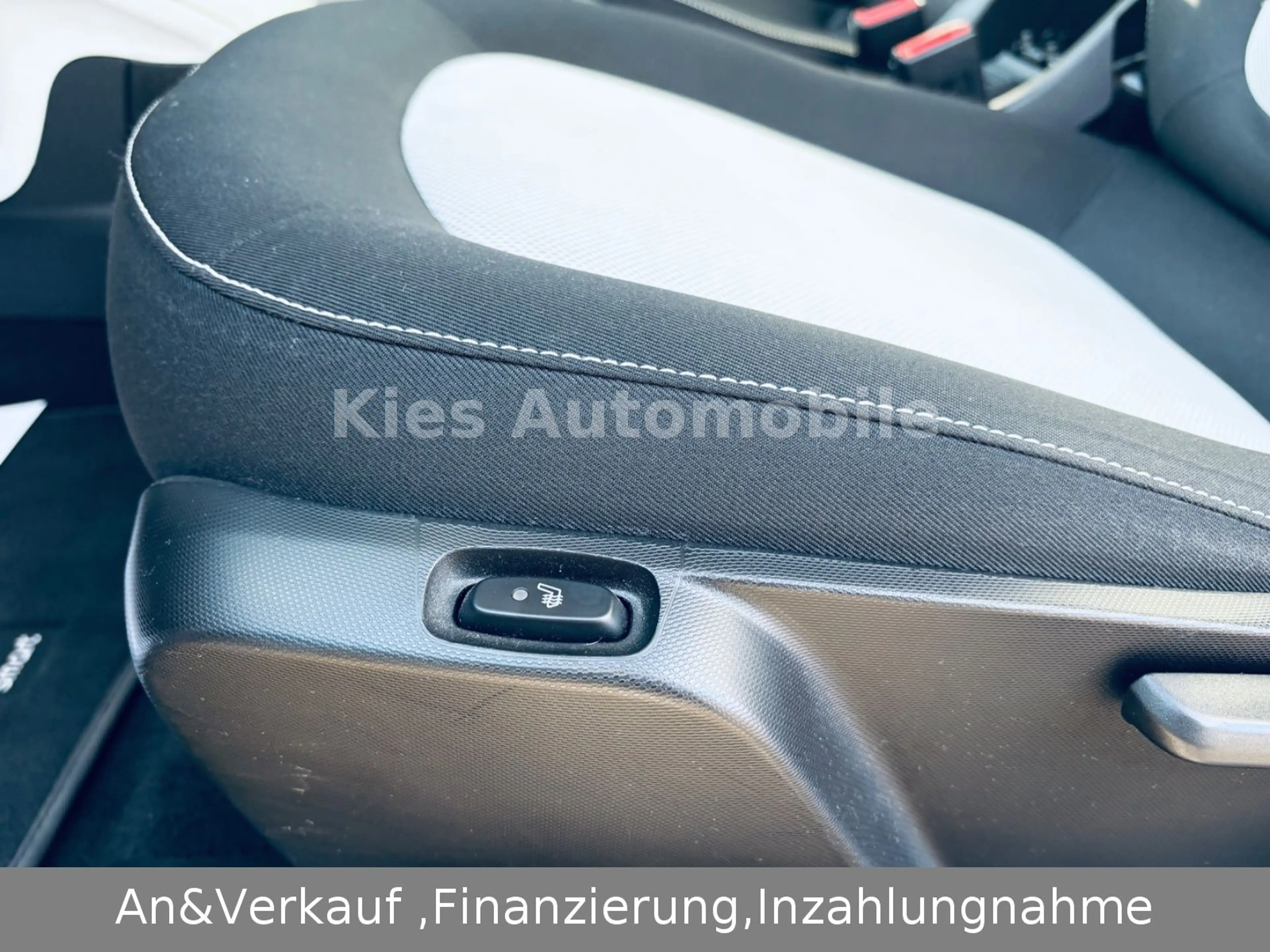 smart forTwo Passion 90Ps AUTOM/PANO/SITZH/NAVI/SPORT — photo 13