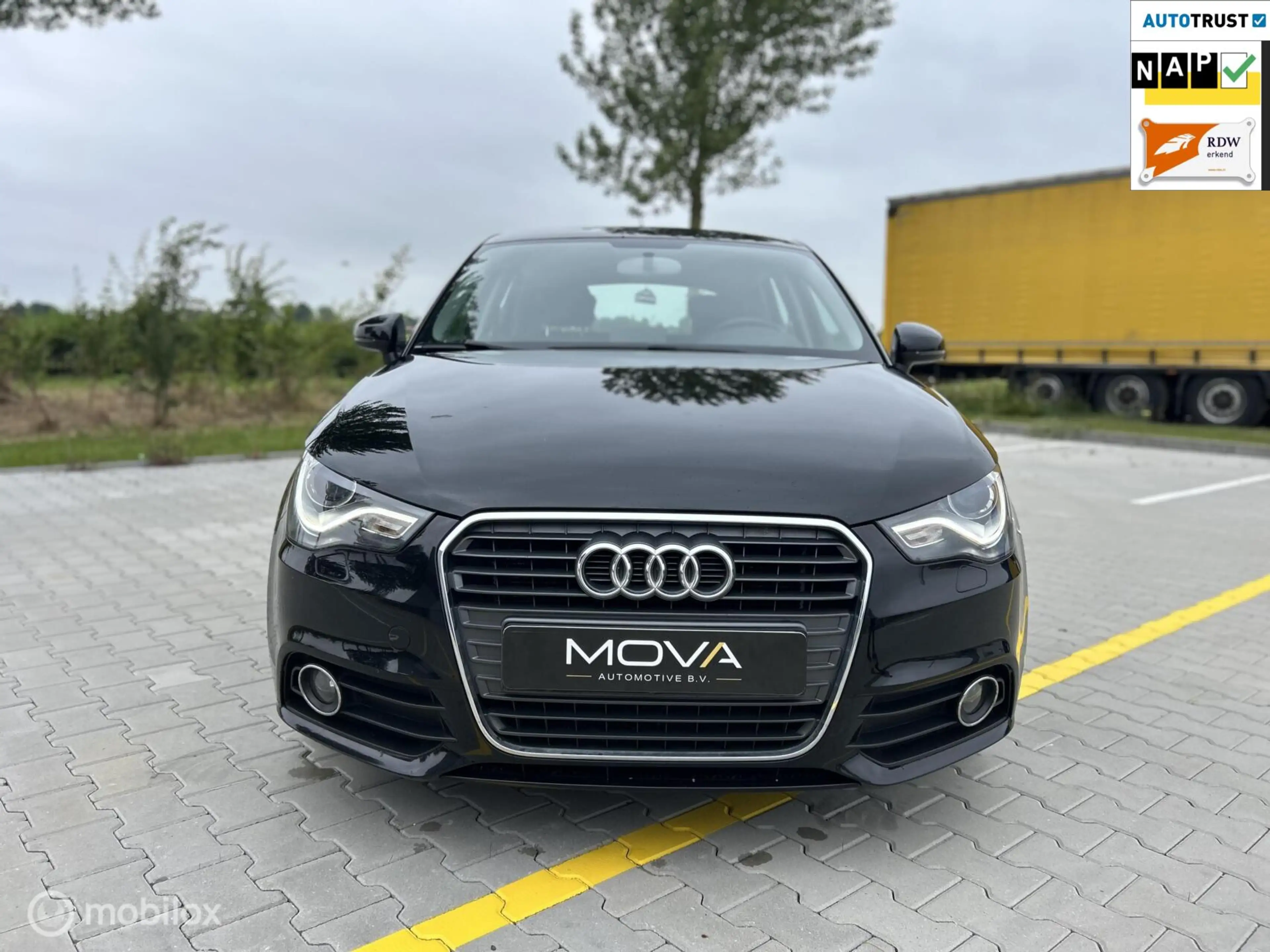 Audi A1 Sportback 1.2 TFSI Attraction|APK|CRUISE CON|BOEKJ — photo 8