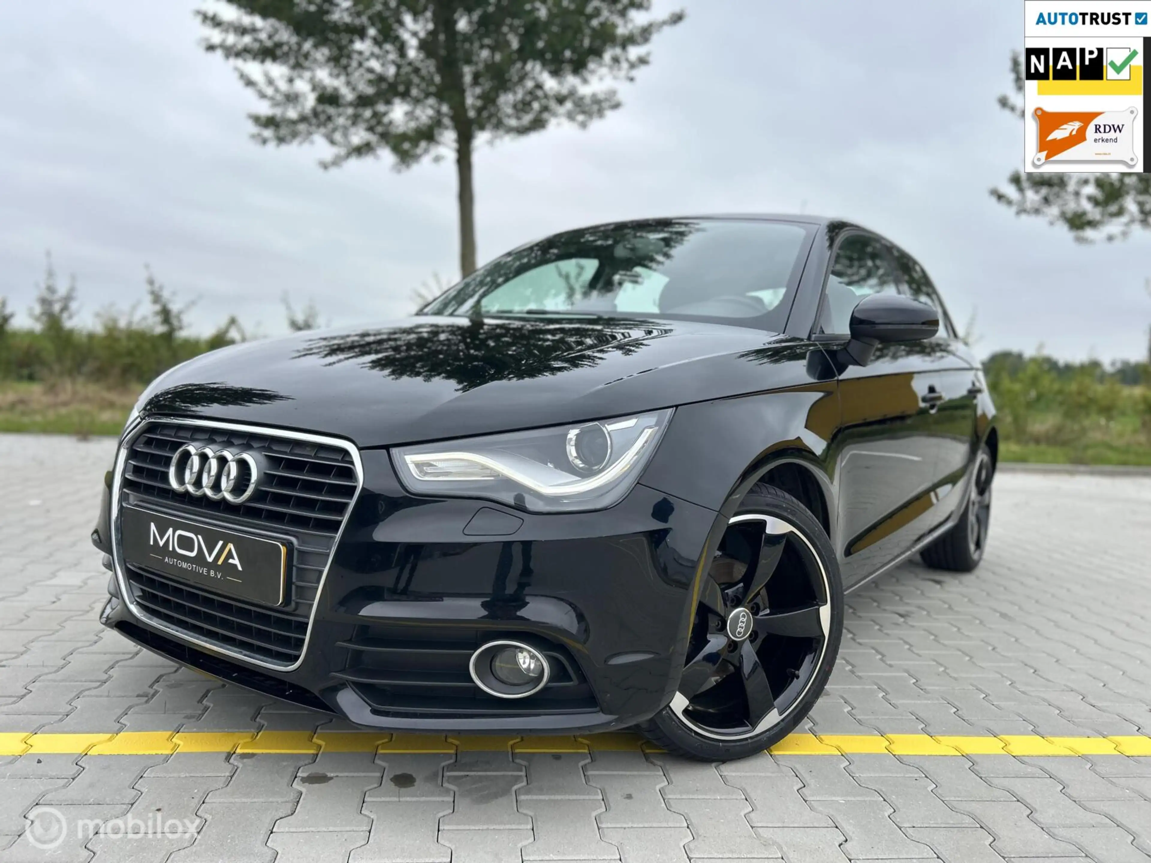 Audi A1 Sportback 1.2 TFSI Attraction|APK|CRUISE CON|BOEKJ