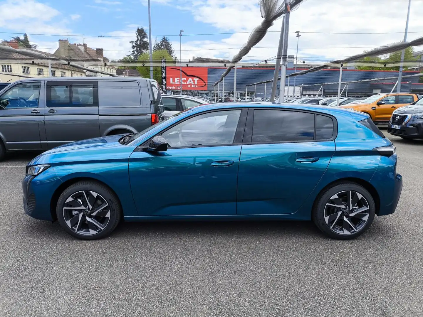 Peugeot 308 III 1.5 BlueHDi S\u0026S 130 EAT8 Allure CAMERA 36 Bleu - 2
