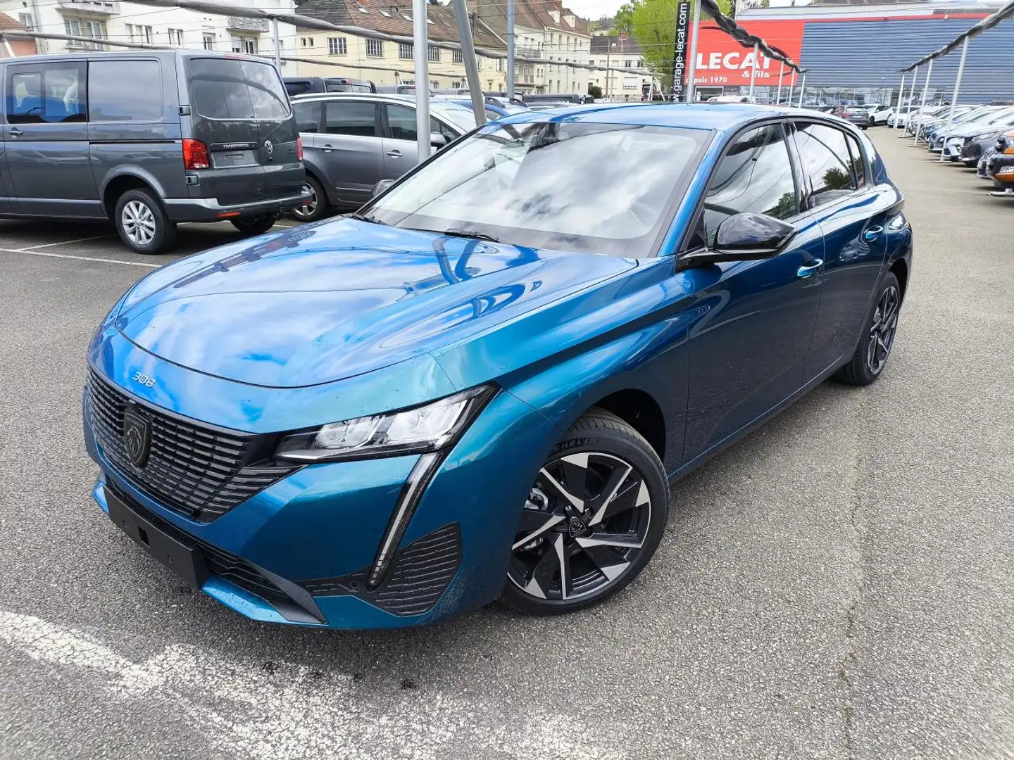 Peugeot 308 III 1.5 BlueHDi S\u0026S 130 EAT8 Allure CAMERA 36 Bleu - 1